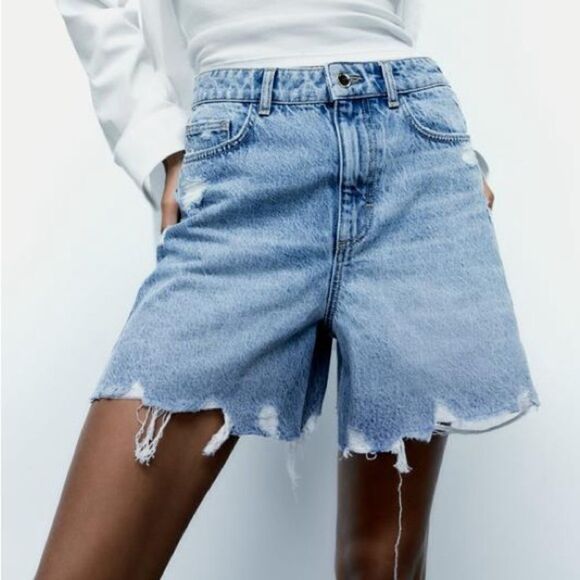 Zara RIPPED HIGH RISE DENIM SHORTS - Picture 2 of 5